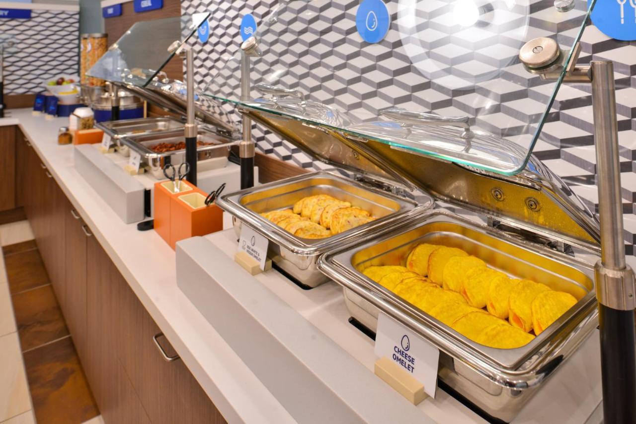 Holiday Inn Express Asheville Woodfin By Ihg Extérieur photo